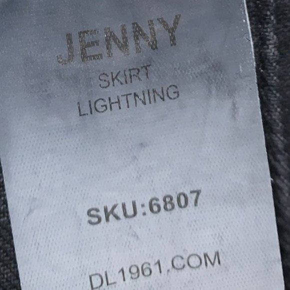 DL 1961 Jenny Lightning Skirt - Picture 10 of 11